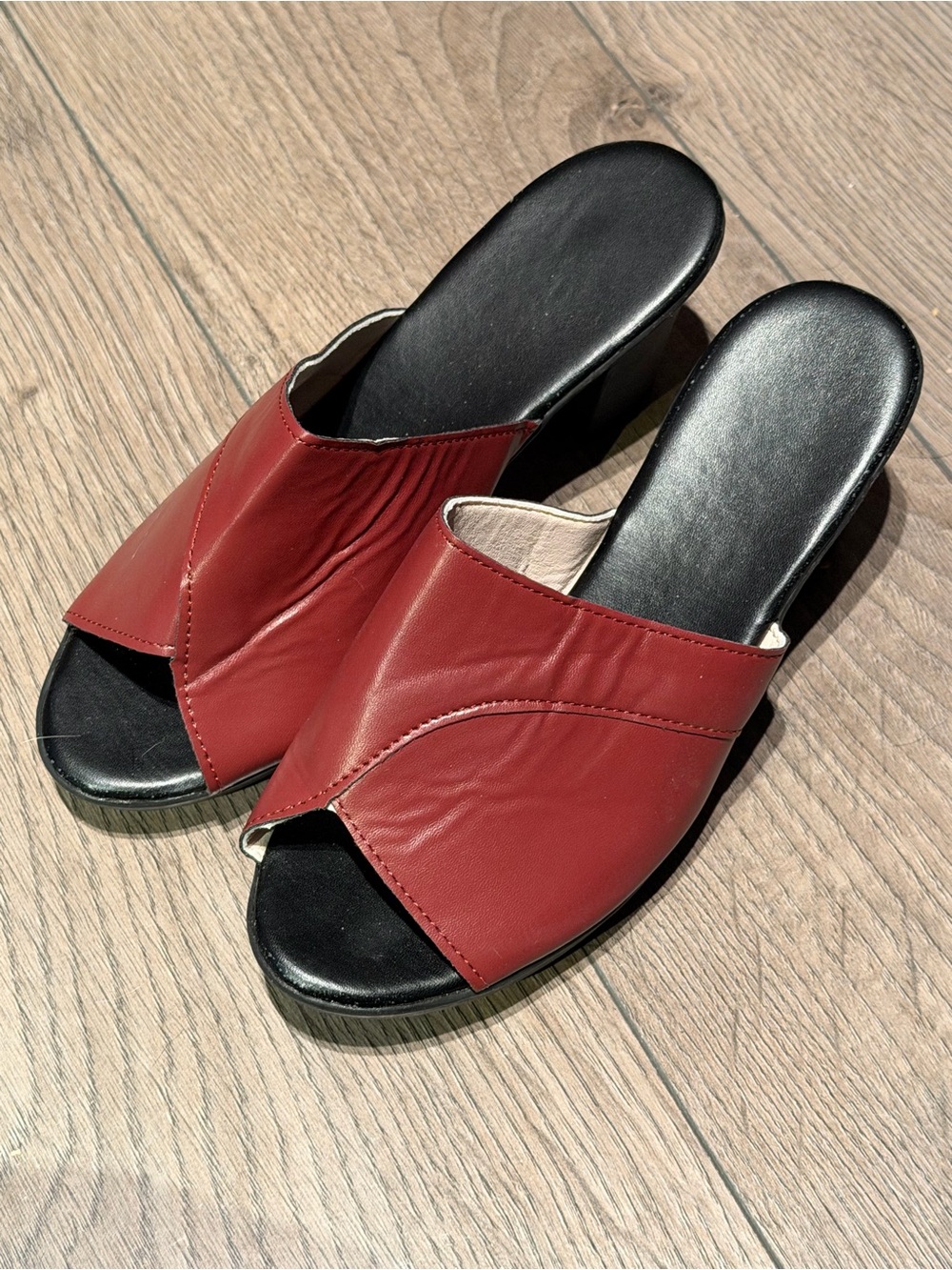 Women's Red Open-Toe Slide Mules